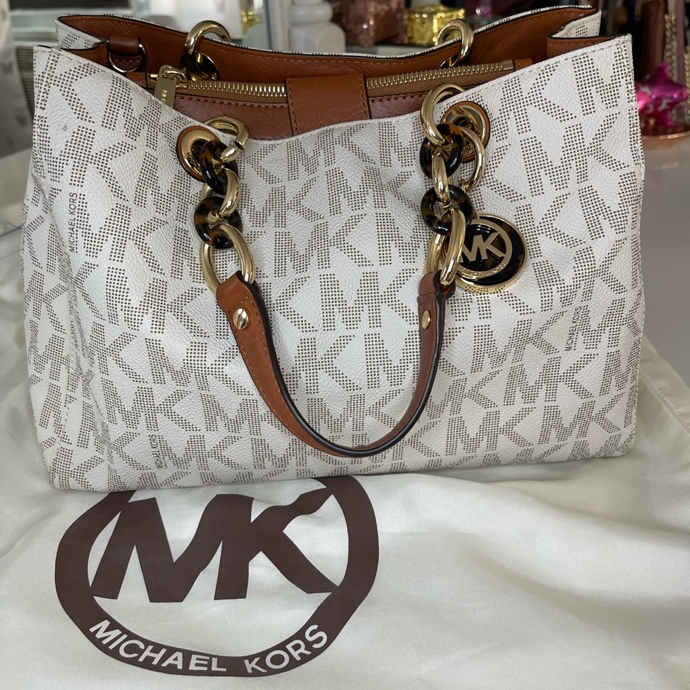 Michael Kors Original Signature Satchel Bag